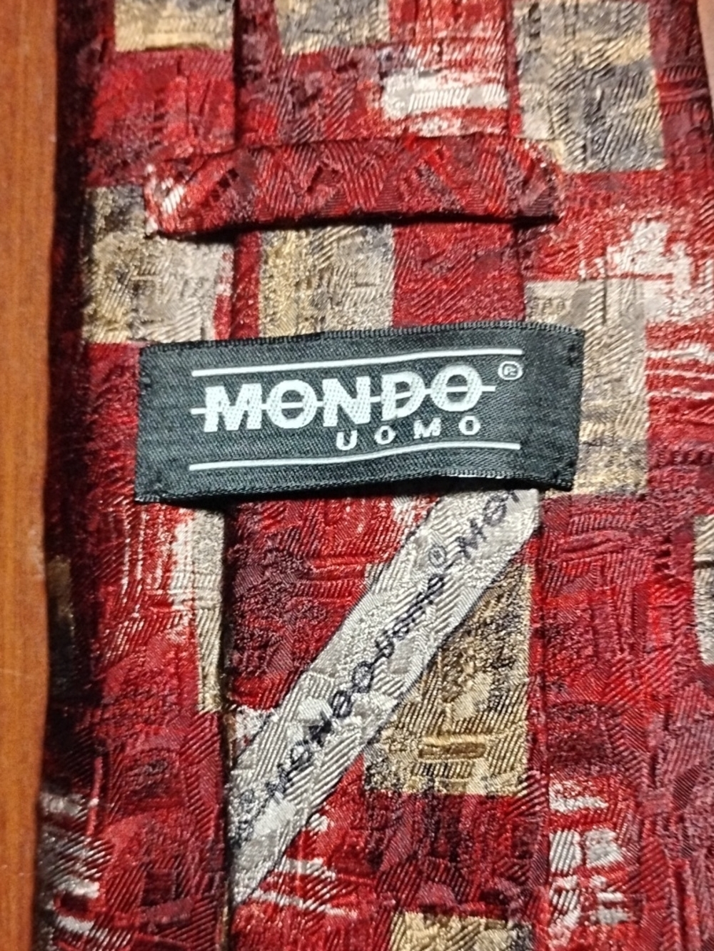 MONDO Uomo Red and Gold Textured Geometric Men's Tie
